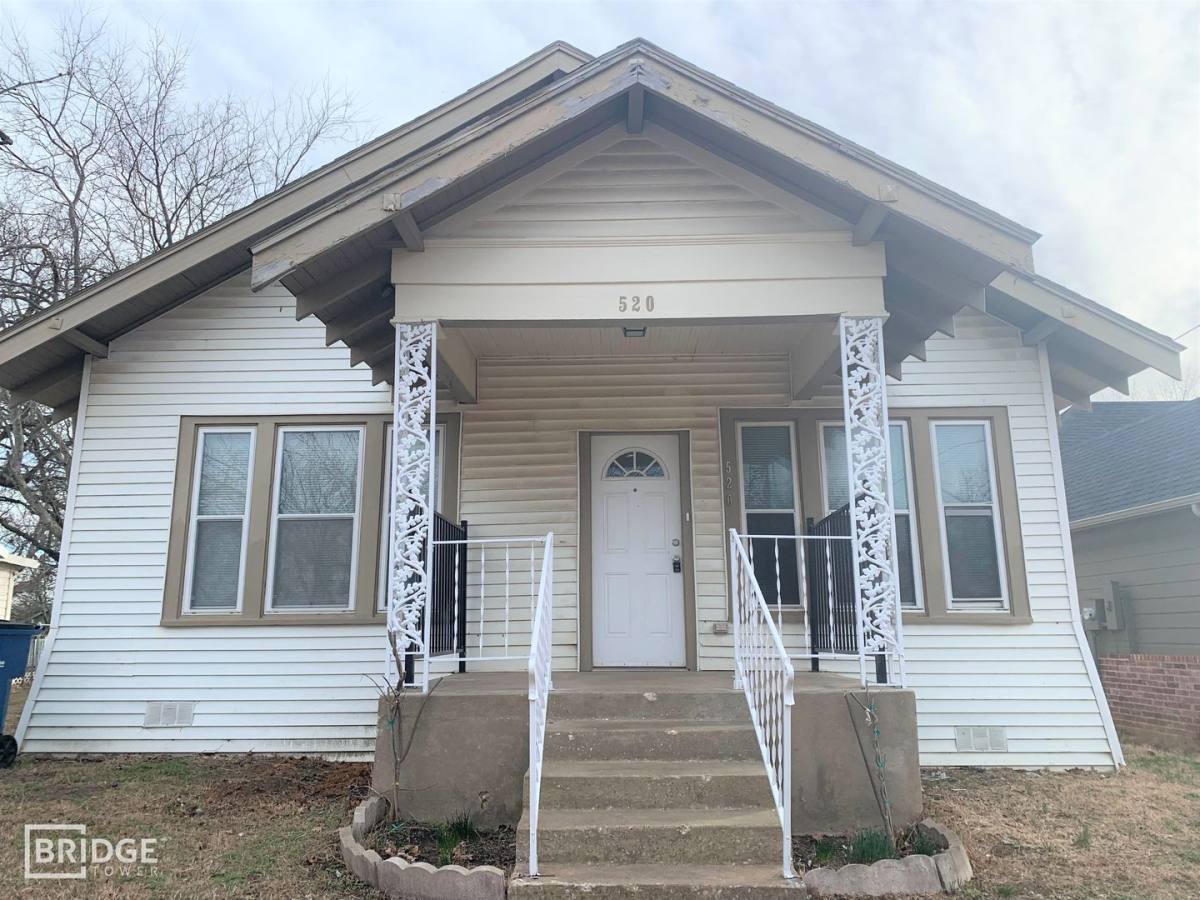 House for rent at 520 E Day St, Denison, TX 75021
