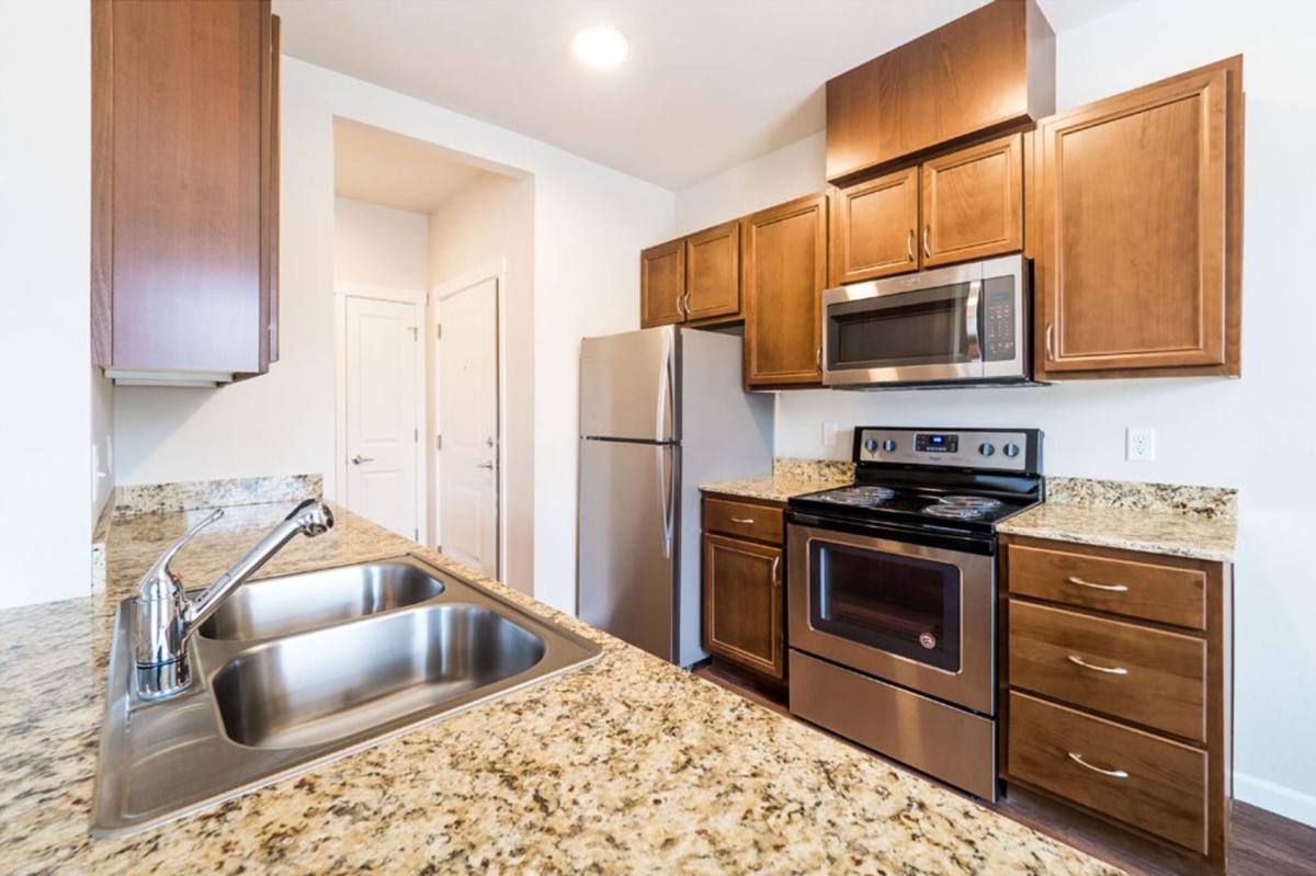 Apartment for rent at 640-648 River Valley Dr NW, Salem, OR 97304