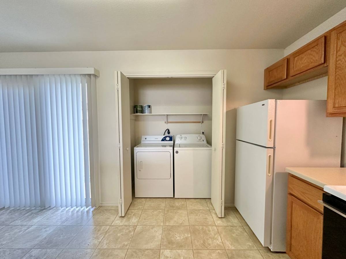 Townhouse for rent at 2105 Tahoe Court, Killeen, TX 76543