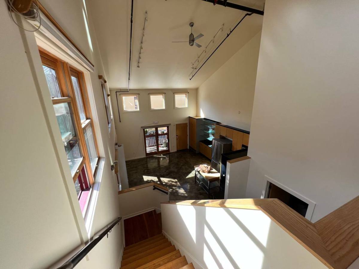 Apartment for rent at 2875 Glascock St #202, Oakland, CA 94601