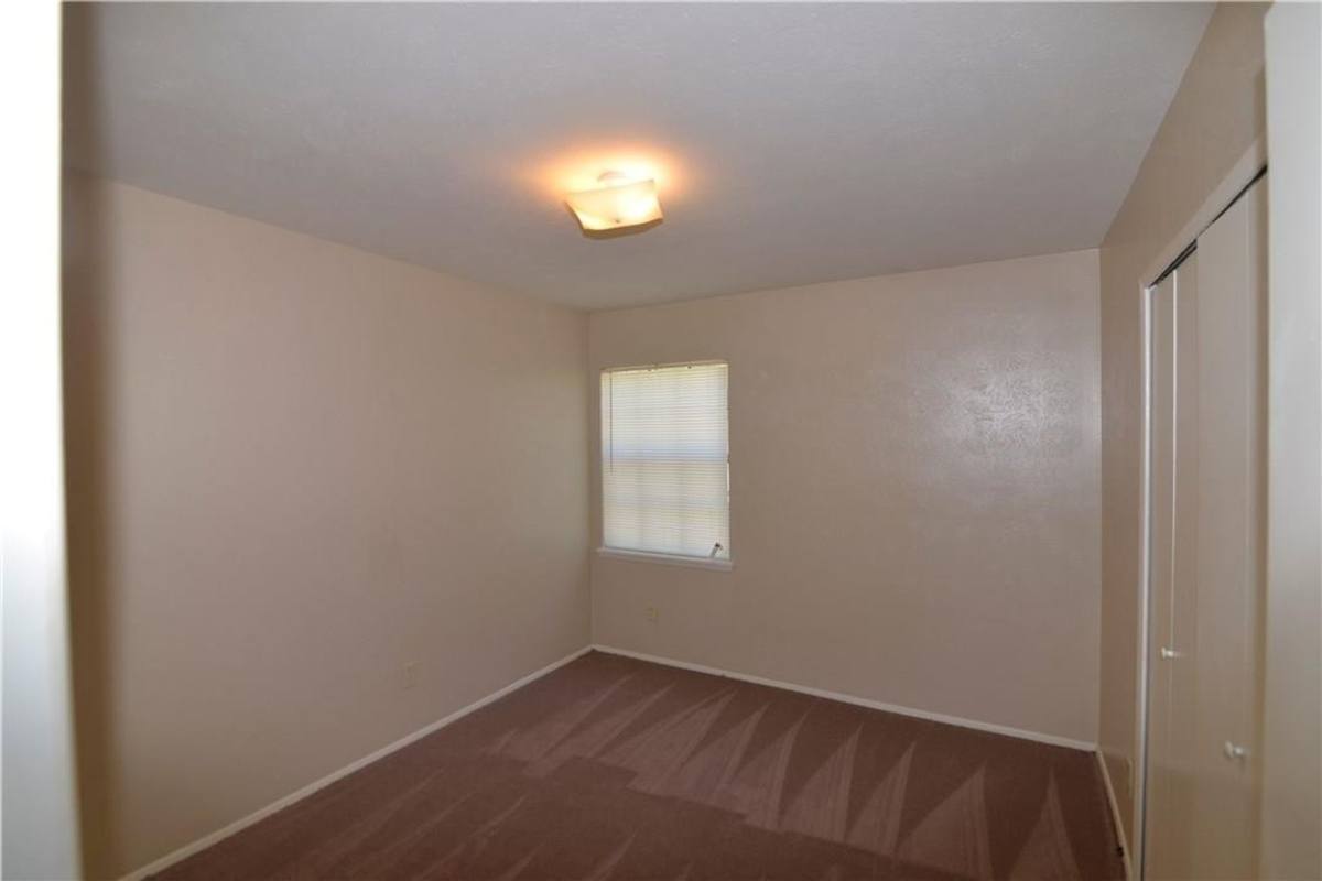 House for rent at 1720 Panola Dr, Mesquite, TX 75150