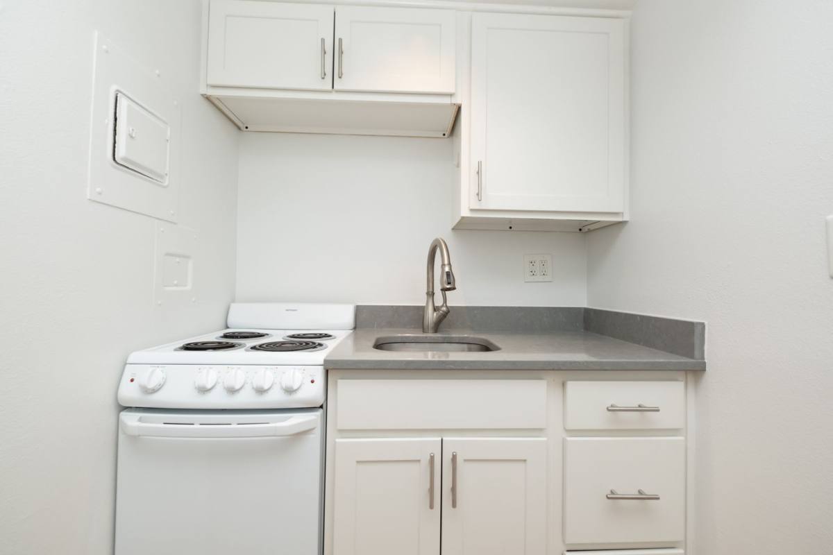 Apartment for rent at 1117 SW Alder St, Portland, OR 97205
