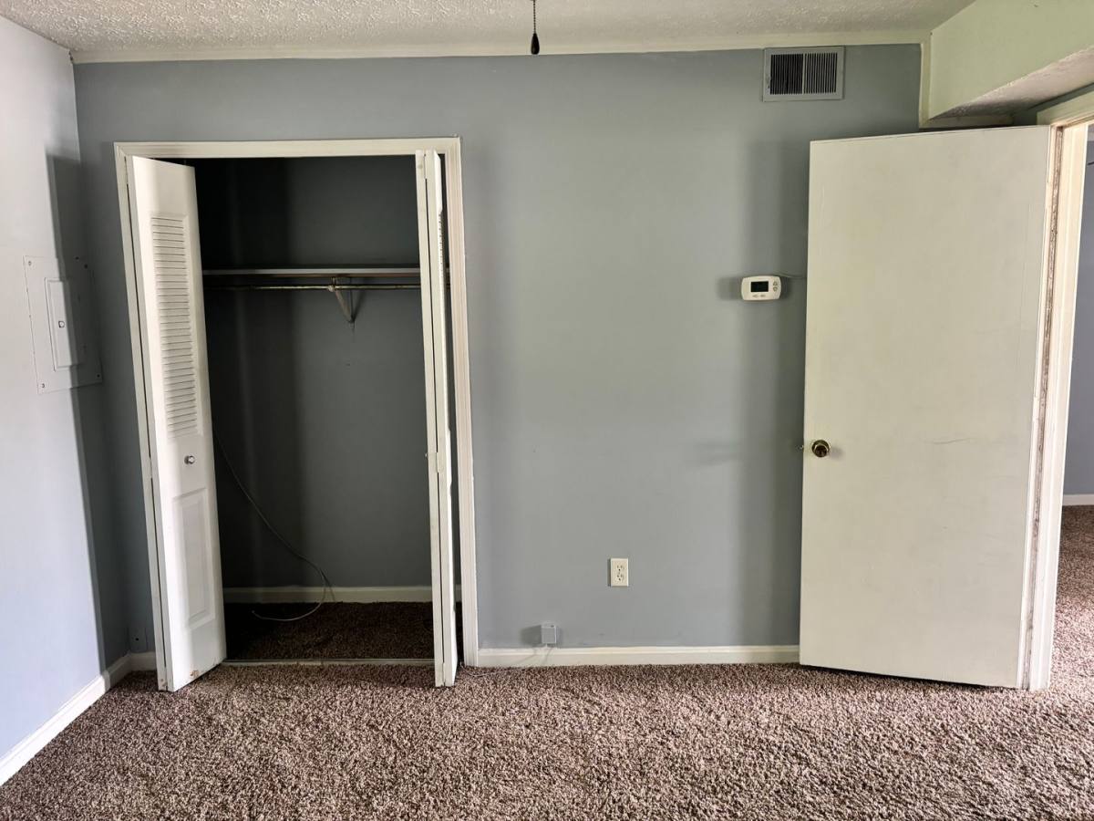 Apartment for rent at 354 Shelby Ave, Radcliff, KY 40160