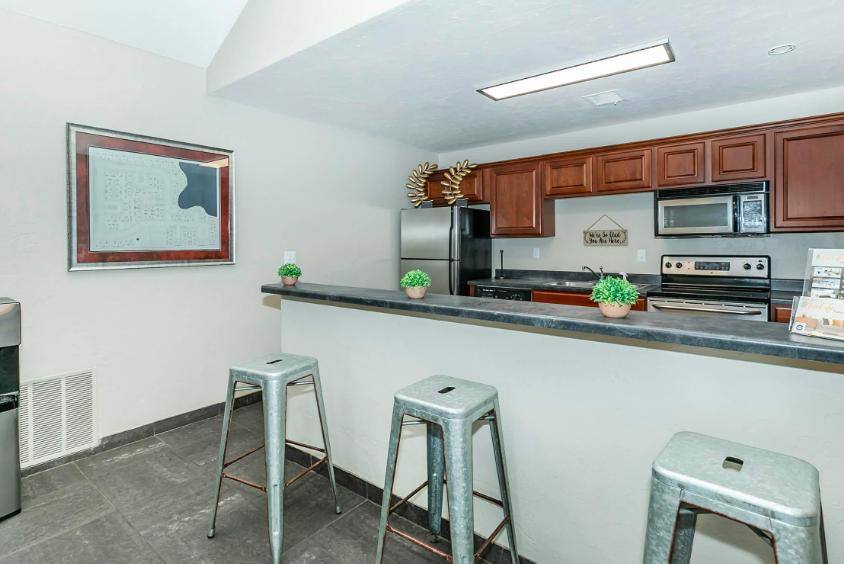 Apartment for rent at Quail Lakes, 14300 N Pennsylvania Ave, Oklahoma City, OK 73134