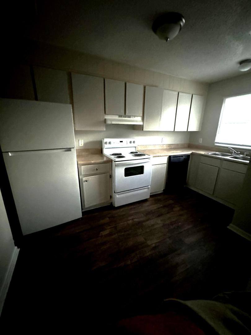 Apartment for rent at 1984 Clinton Rd, Macon, GA 31211
