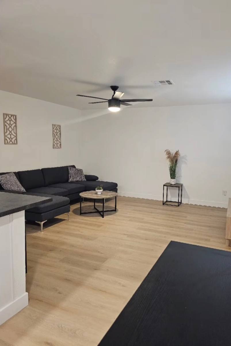 Apartment for rent at 513 N 40th Ave, Phoenix, AZ 85009