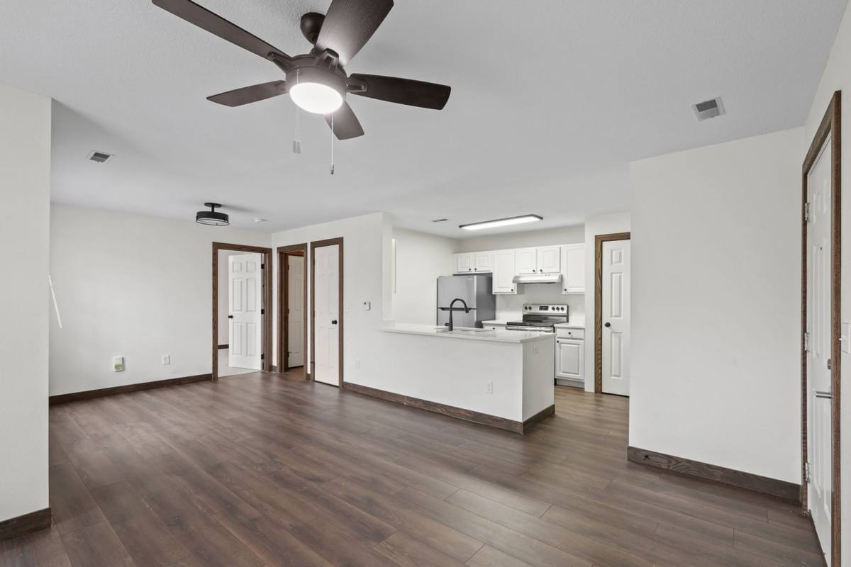 Apartment for rent at 340 E 13th St, Pella, IA 50219