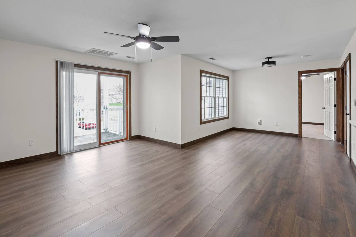 Apartment for rent at 340 E 13th St, Pella, IA 50219