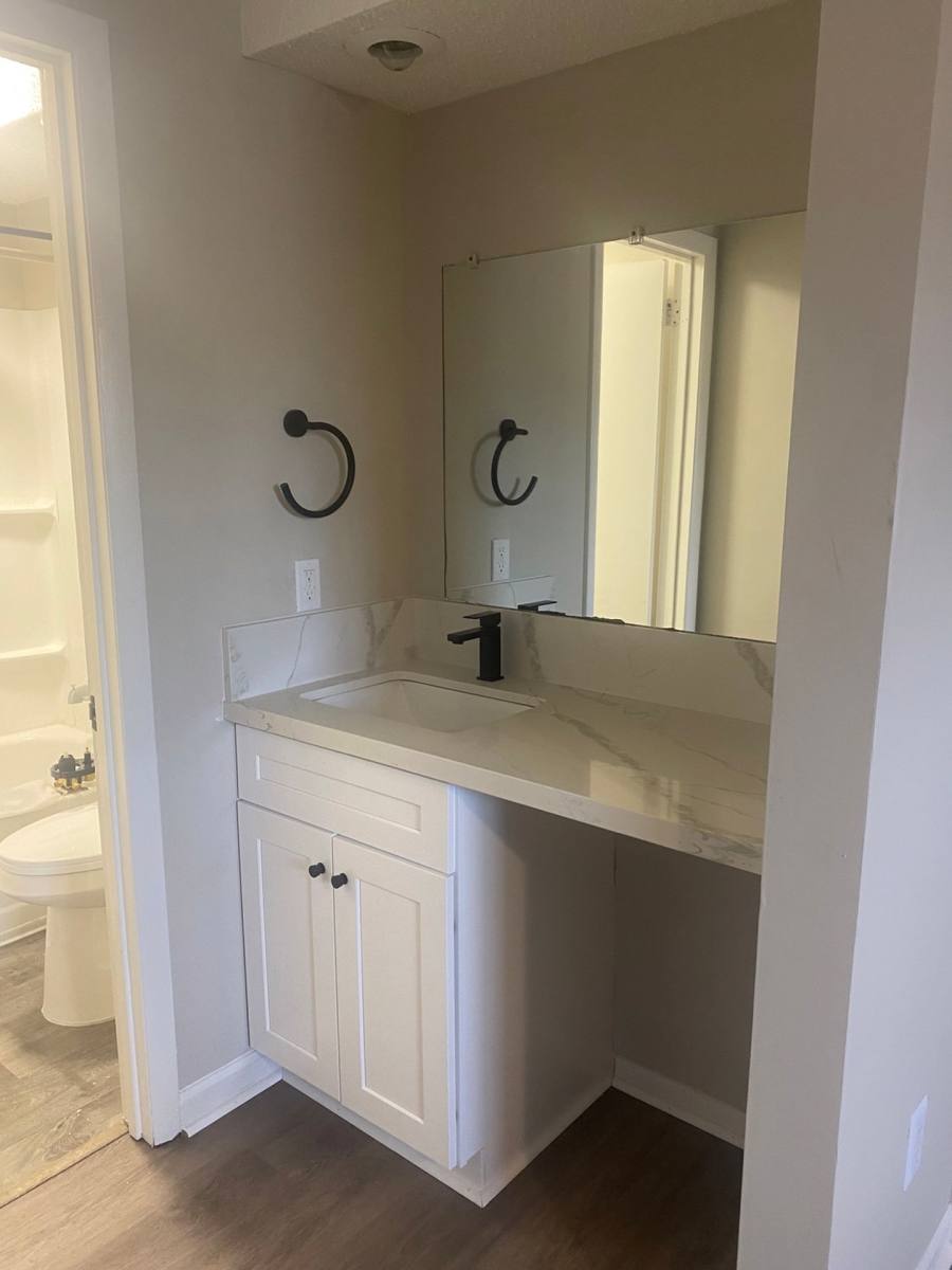 Apartment for rent at 220 Culver St, Chattanooga, TN 37415