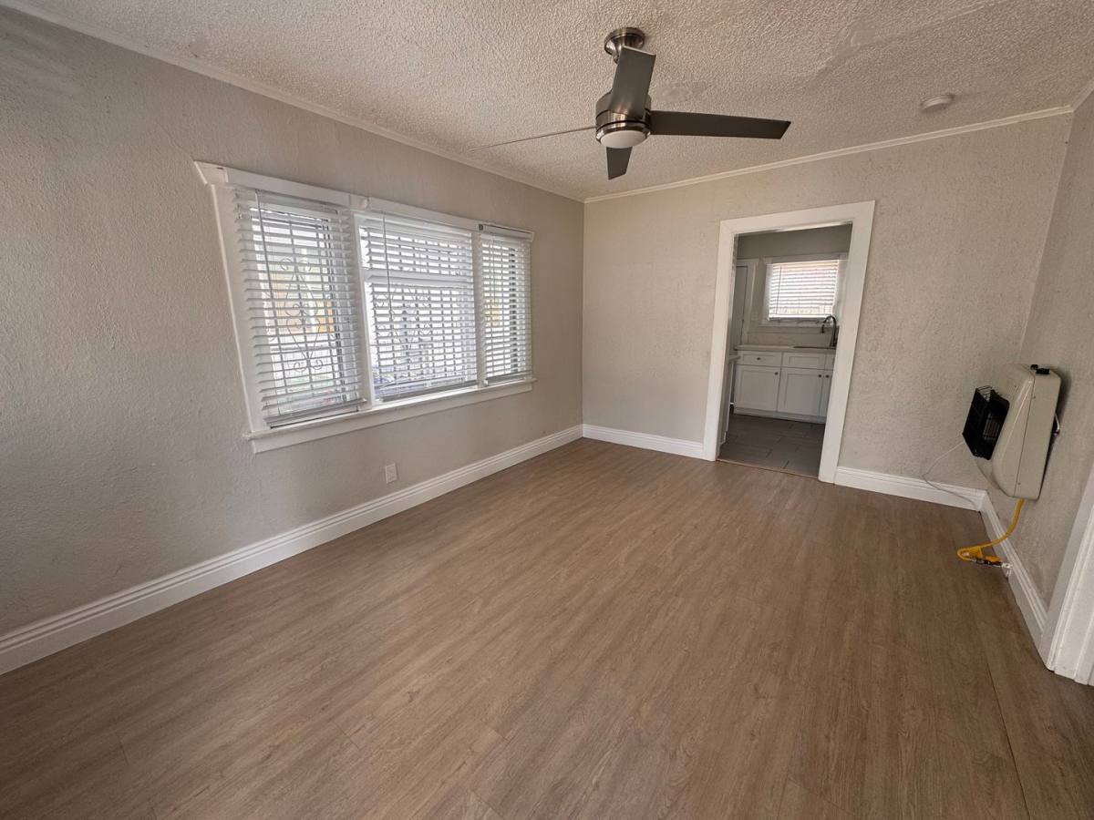 Apartment for rent at 4216 Woodlawn Ave, Los Angeles, CA 90011