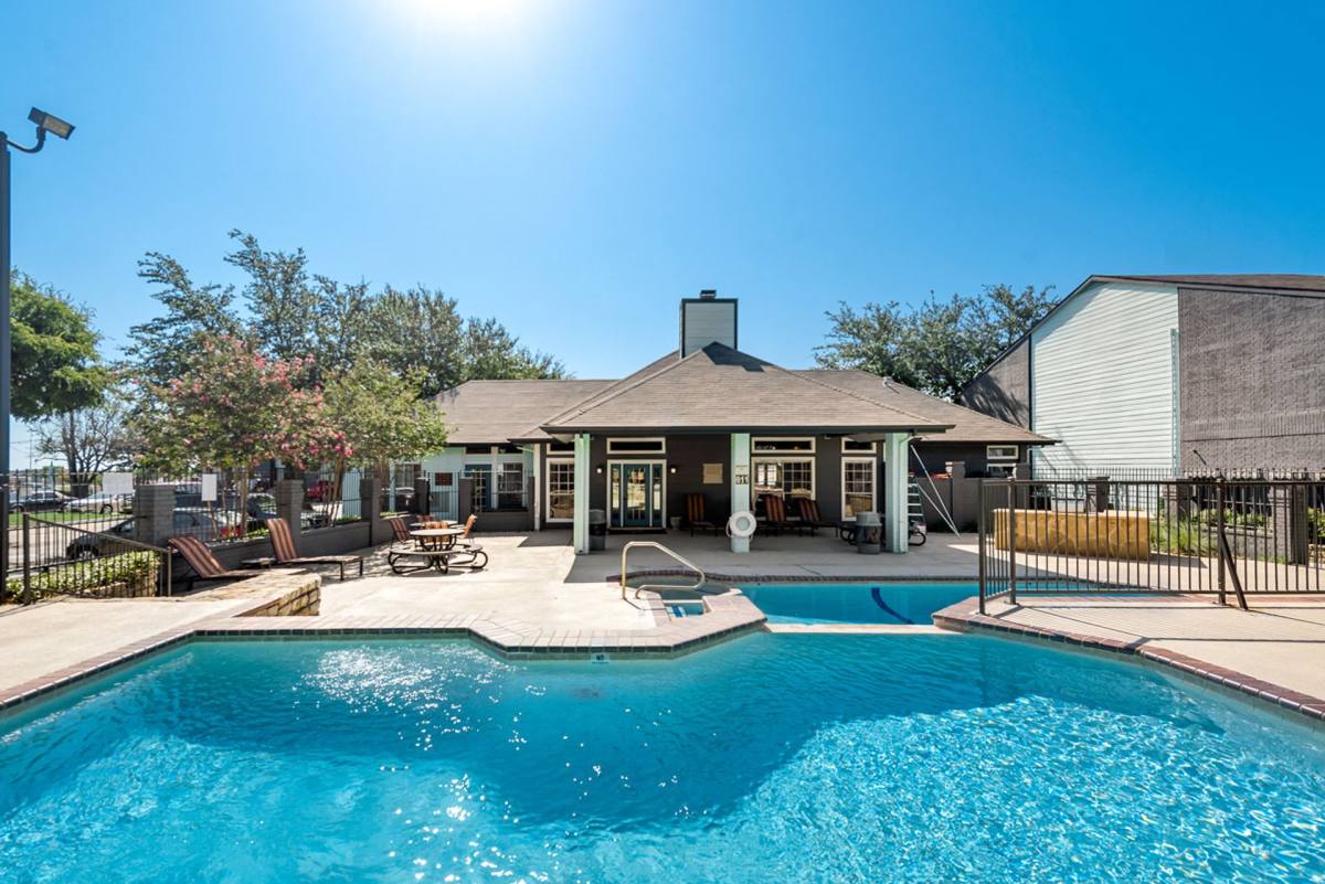 Apartment for rent at 7905 Marvin D Love Freeway, Dallas, TX 75237