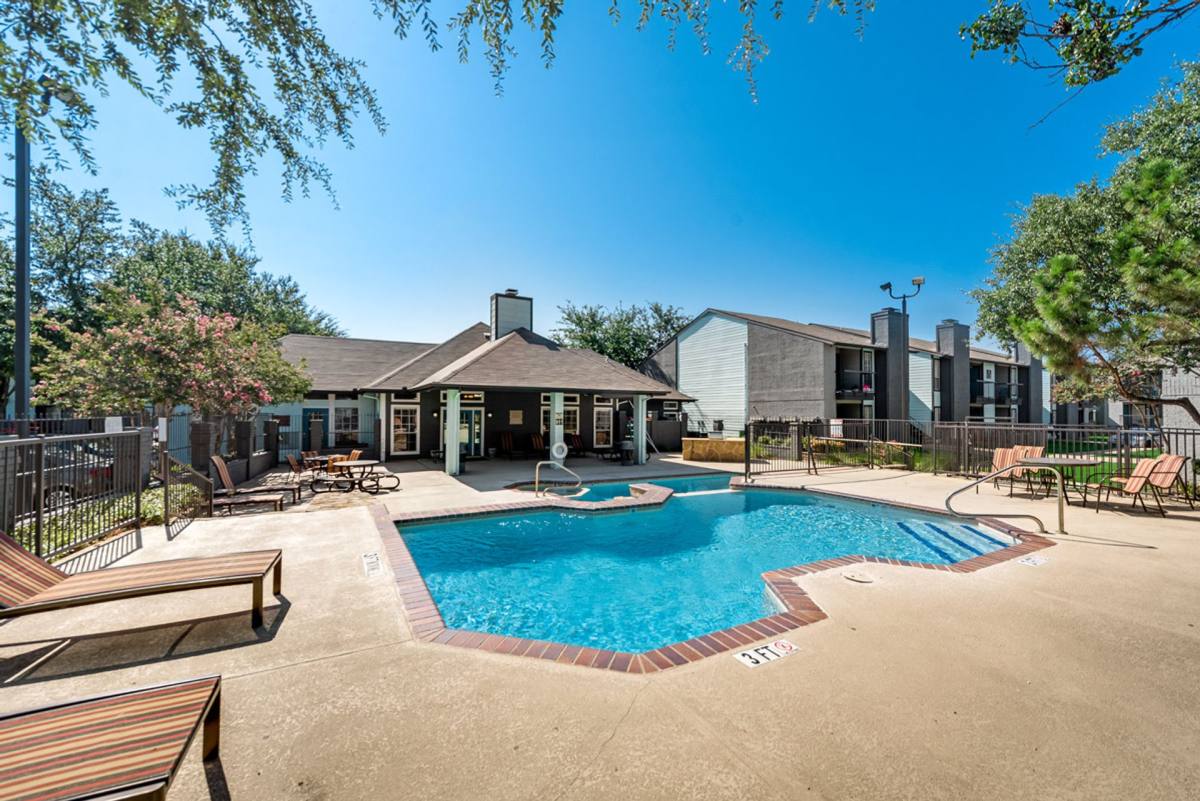 Apartment for rent at 7905 Marvin D Love Freeway, Dallas, TX 75237