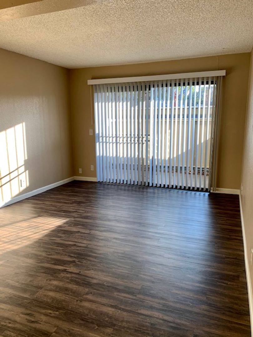 Apartment for rent at 8079 Sunrise E Way, Citrus Heights, CA 95610