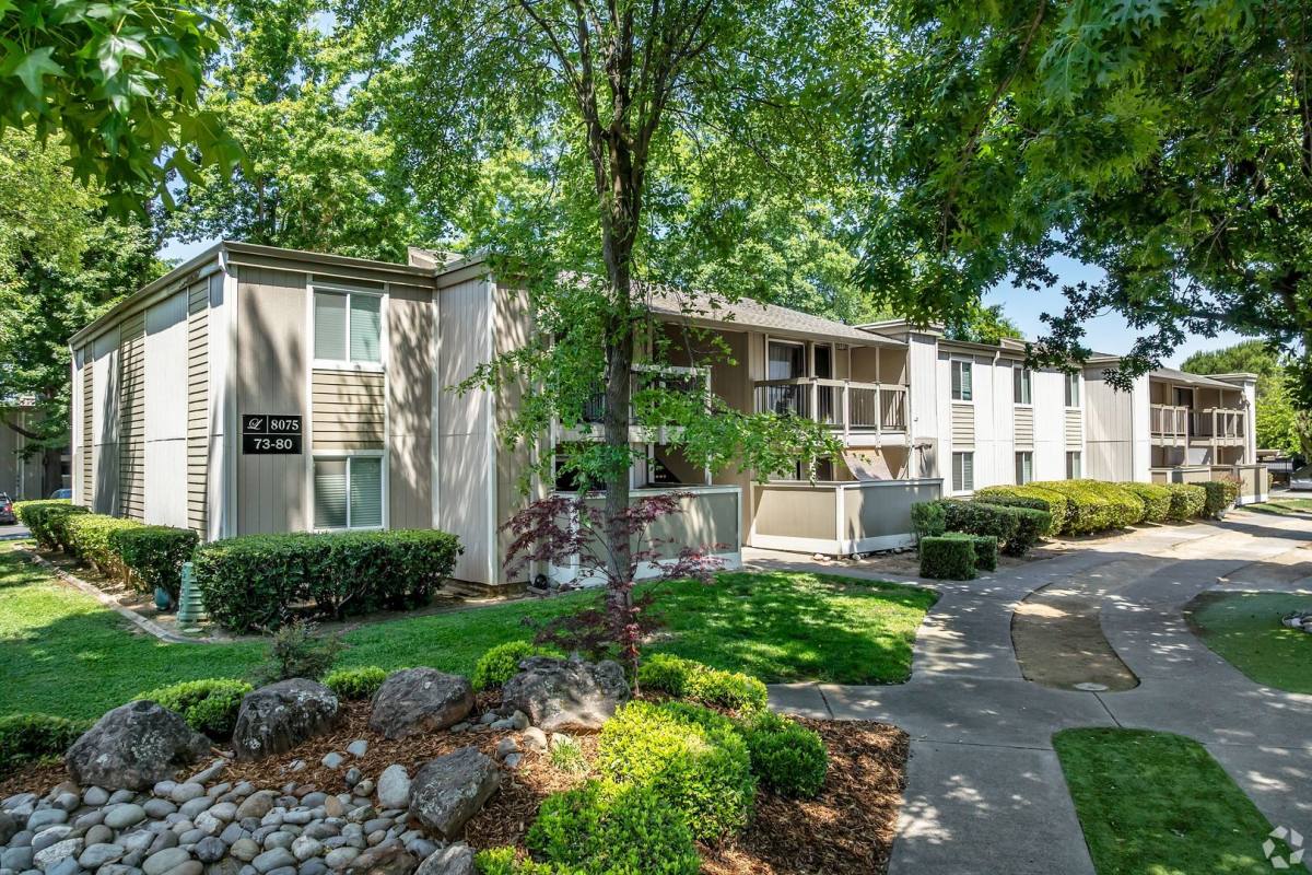 Apartment for rent at 8079 Sunrise E Way, Citrus Heights, CA 95610