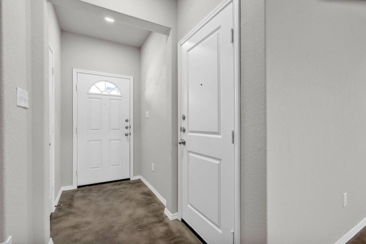 Apartment for rent at 9906 Hazy Bend, San Antonio, TX 78233