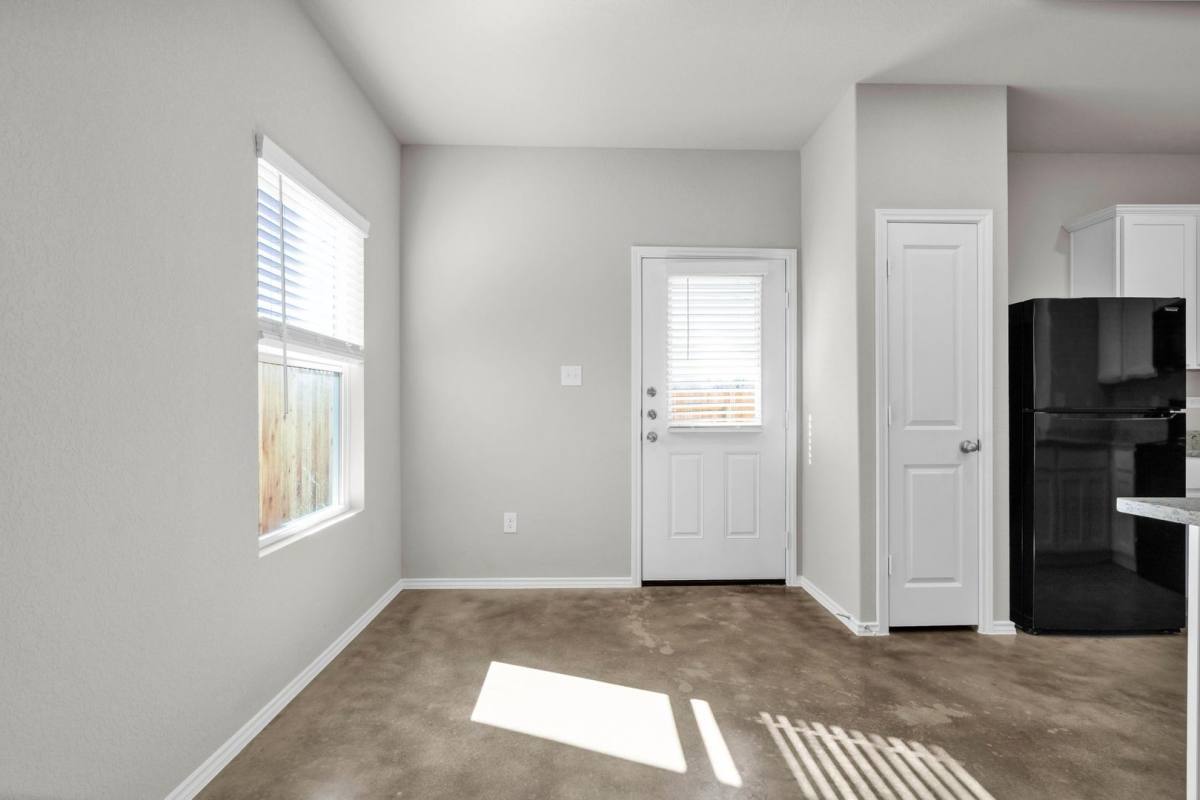 Apartment for rent at 9906 Hazy Bend, San Antonio, TX 78233