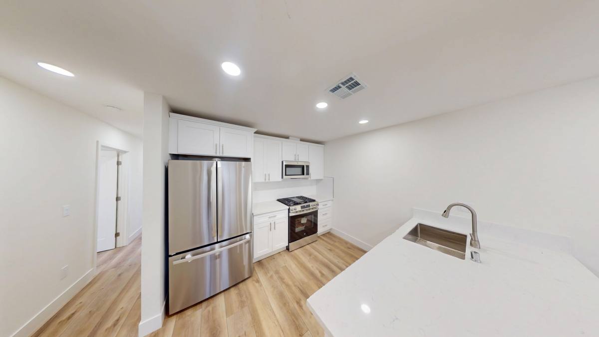 Townhouse for rent at 6255 Stewart St, San Diego, CA 92115