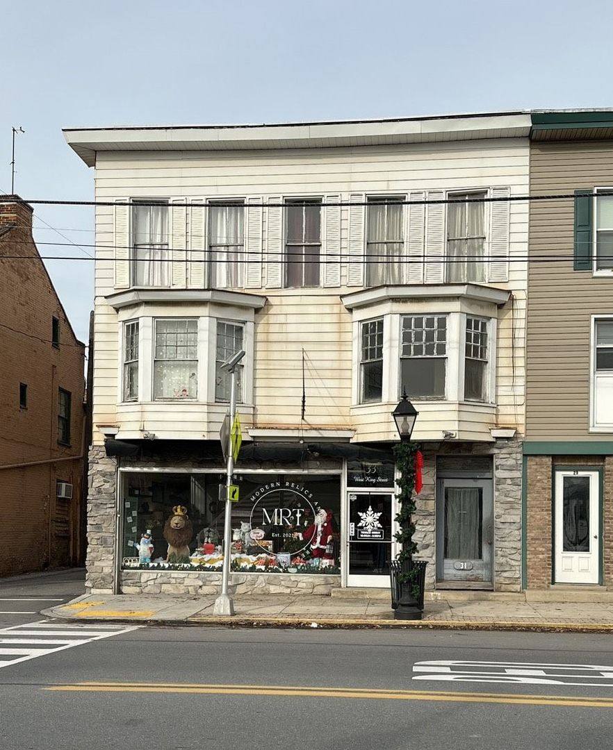 Apartment for rent at 31 W King St, Shippensburg, PA 17257