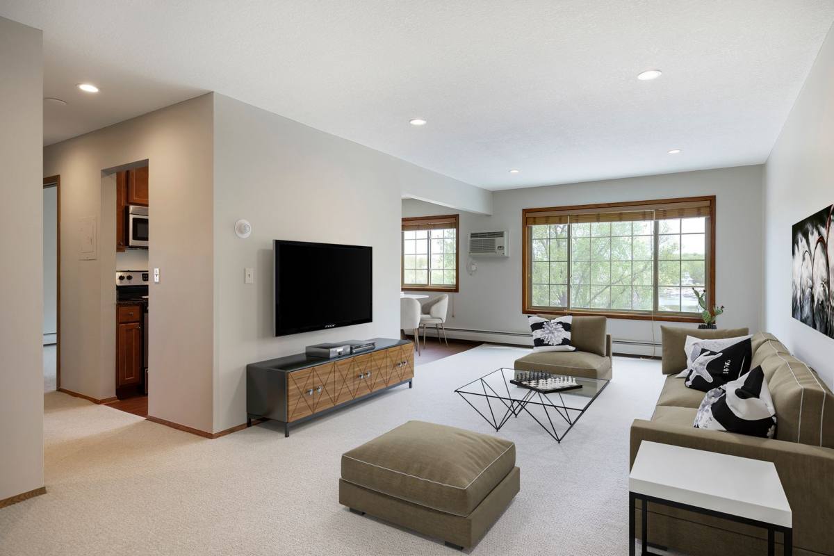 Apartment for rent at 2360 Commerce Blvd, Mound, MN 55364
