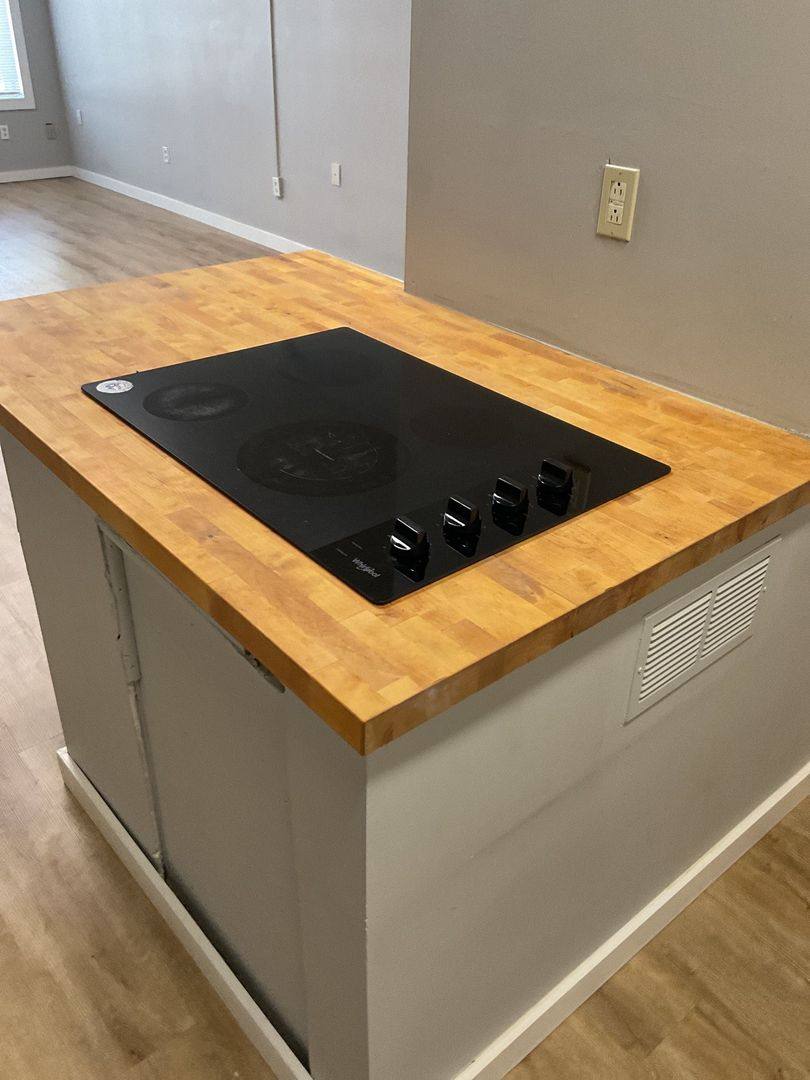 Apartment for rent at 215 S Lincoln St, Bloomington, IN 47408