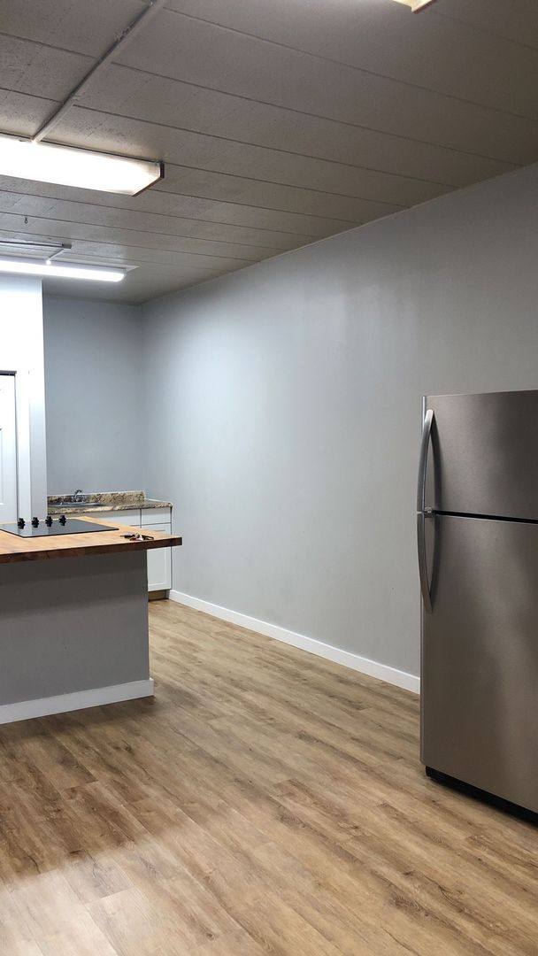 Apartment for rent at 215 S Lincoln St, Bloomington, IN 47408