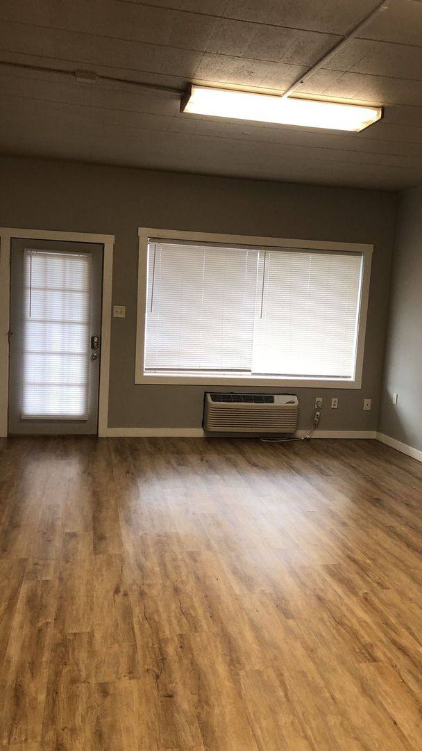 Apartment for rent at 215 S Lincoln St, Bloomington, IN 47408