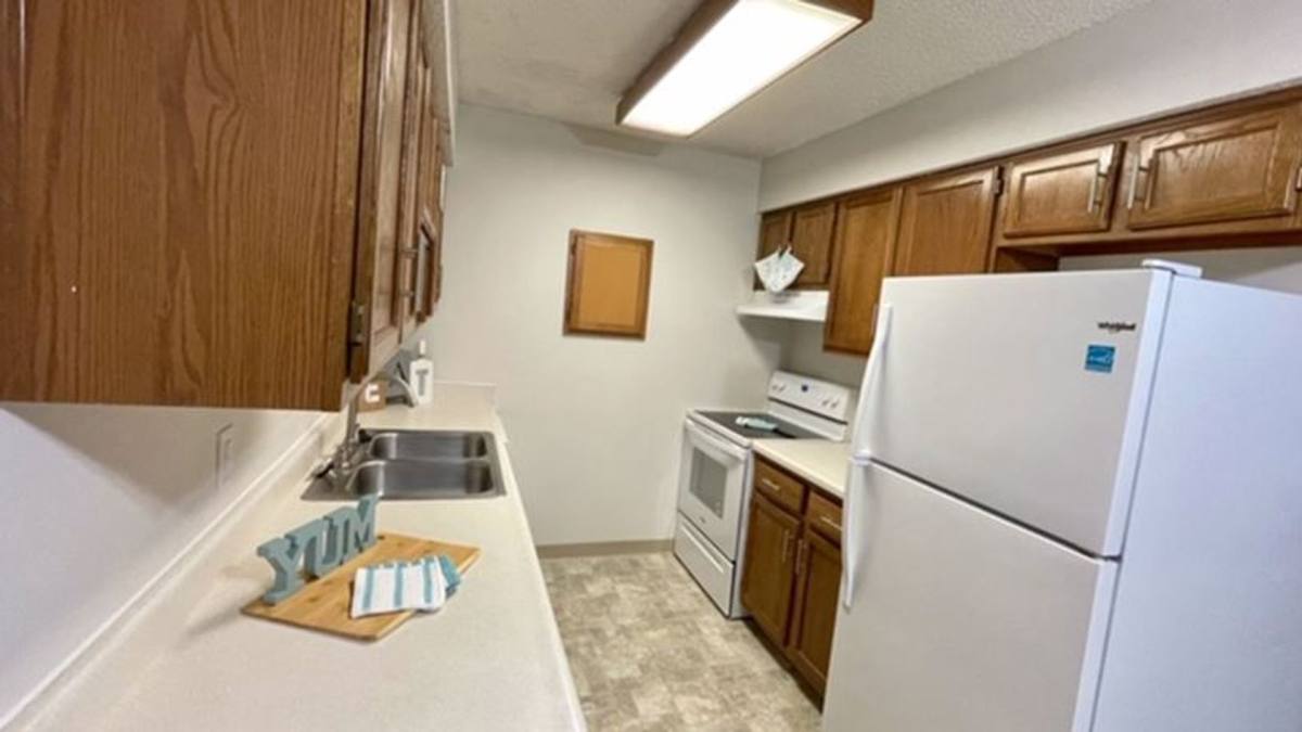 Apartment for rent at 901 Roanoke Court, Lincoln, NE 68510