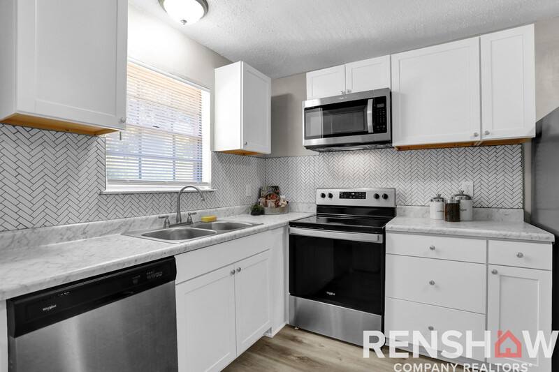Townhouse for rent at 3660 Rhodes Ave, Memphis, TN 38111