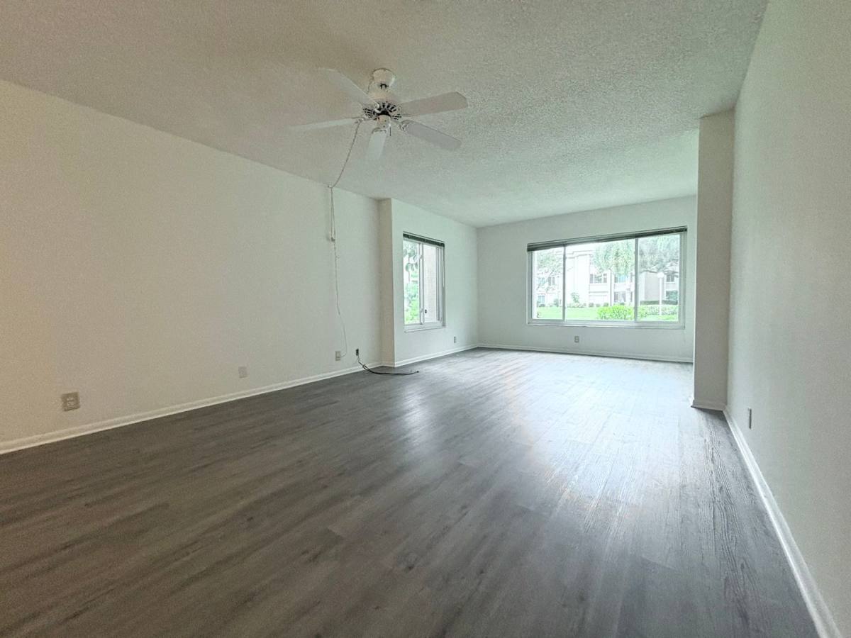 House for rent at 2264 Winkler Ave #107, Fort Myers, FL 33901