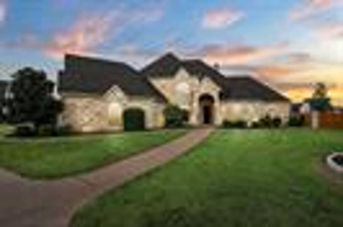 House for rent at 7030 Flagstone Circle, McGregor, TX 76657