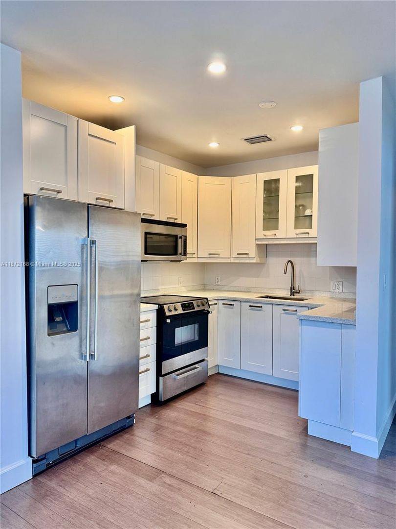 Apartment for rent at 1231 13th St, Miami Beach, FL 33139
