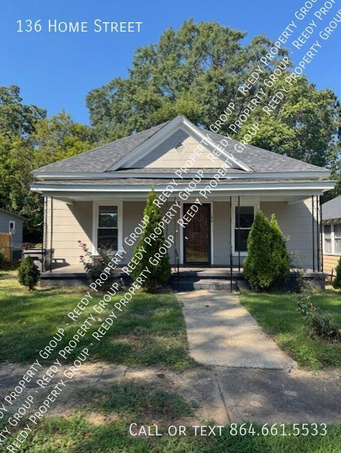 136 Home St, Spartanburg, SC 29306 - $1,500 | RentalSource