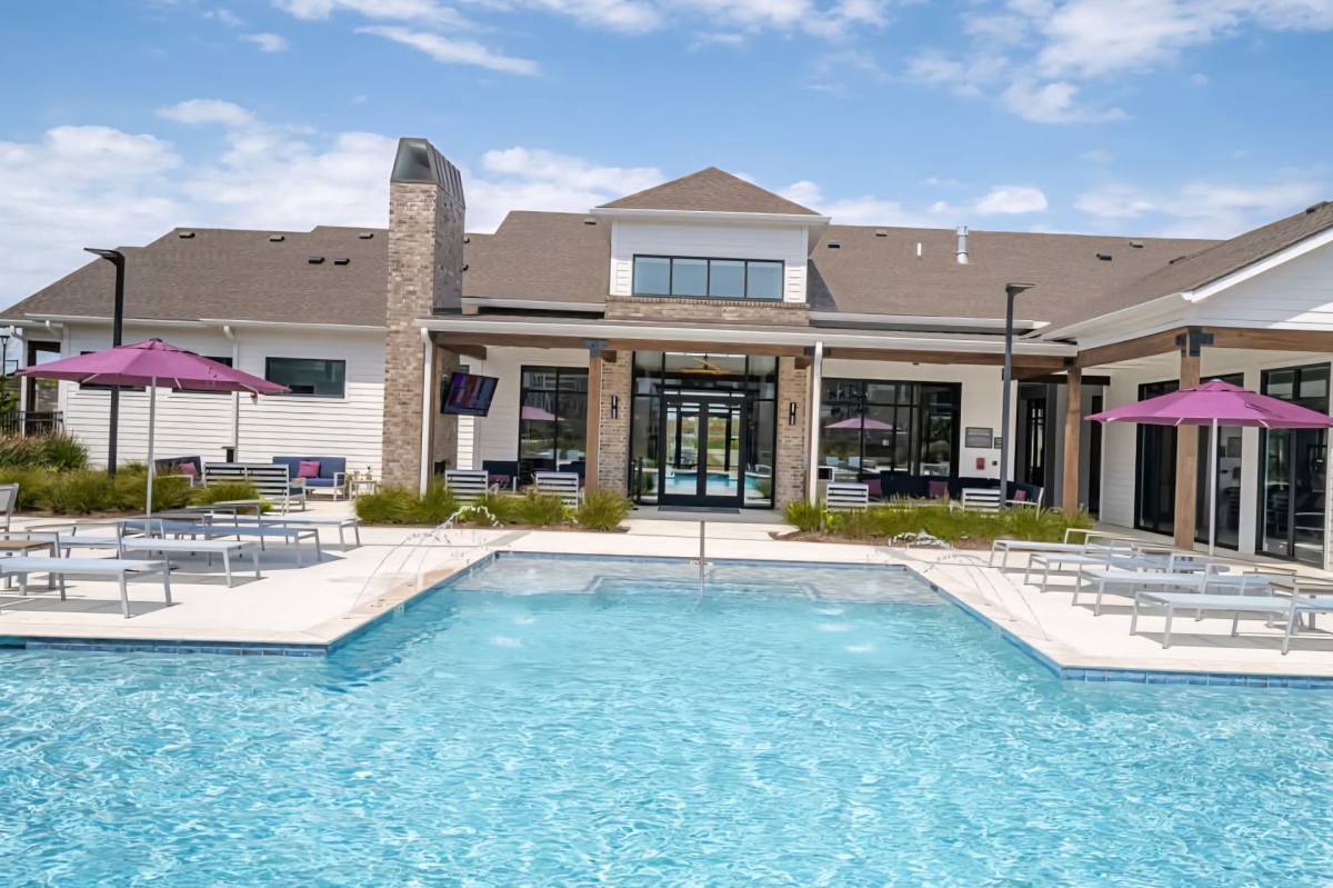 Apartment for rent at 1499 Central Park Blvd, Harvey, LA 70058