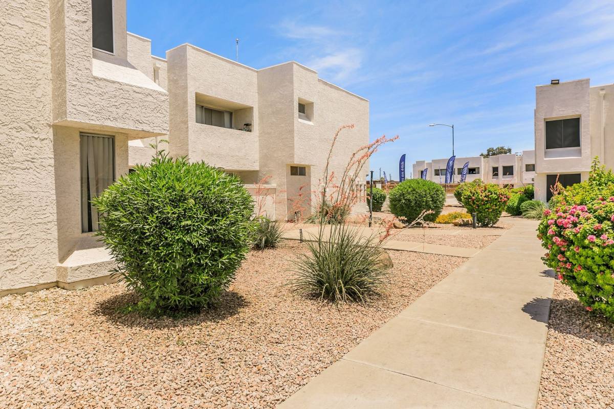 Apartment for rent at 4030 N 44th Ave, Phoenix, AZ 85031