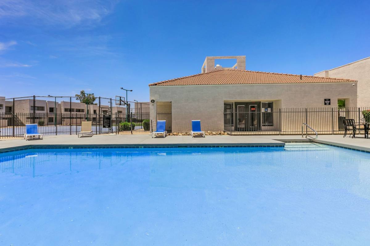 Apartment for rent at 4030 N 44th Ave, Phoenix, AZ 85031
