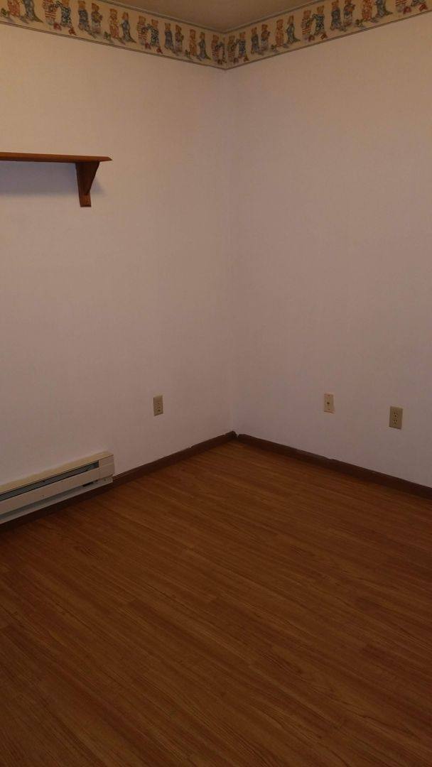 Apartment for rent at 100 W Ridge Ave, Sharpsville, PA 16150