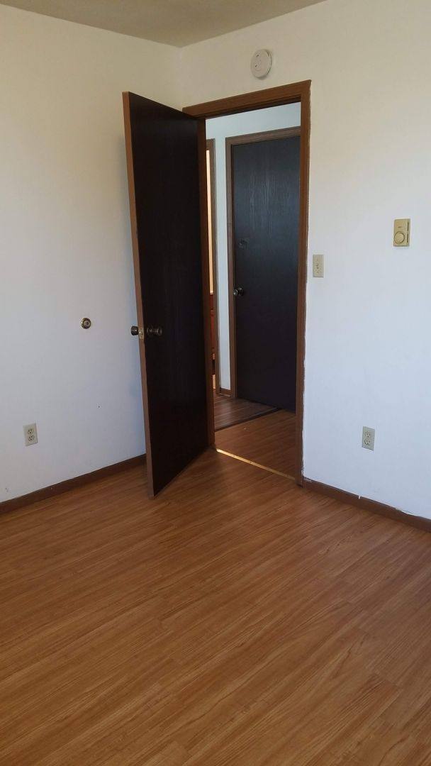 Apartment for rent at 100 W Ridge Ave, Sharpsville, PA 16150