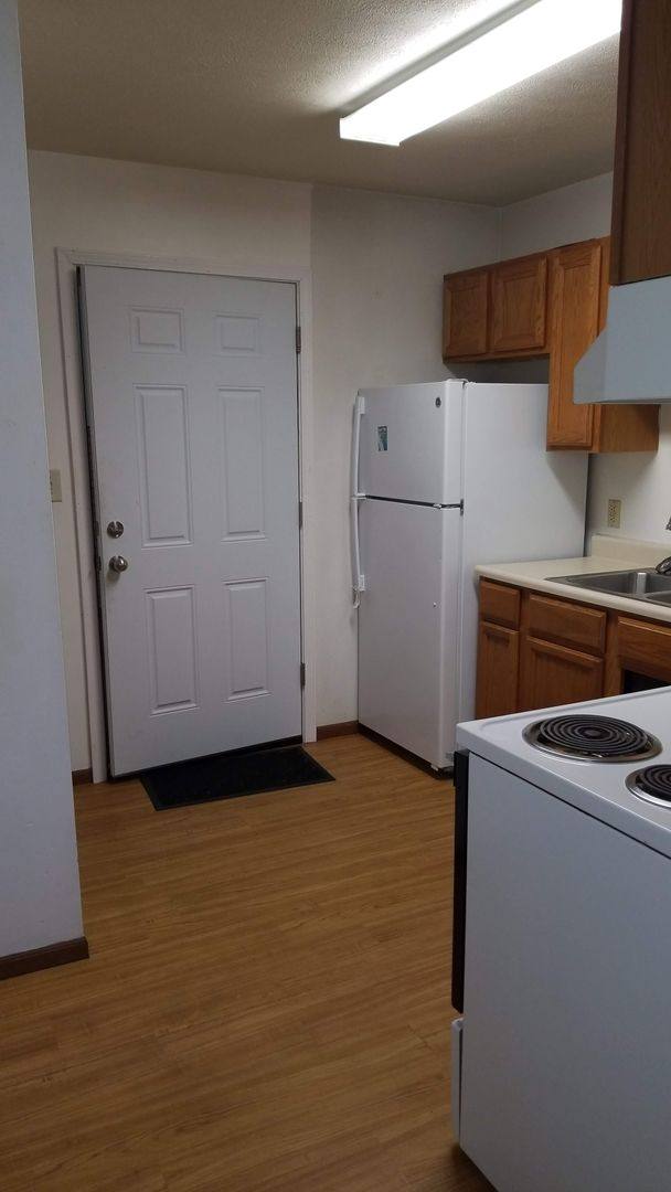 Apartment for rent at 100 W Ridge Ave, Sharpsville, PA 16150