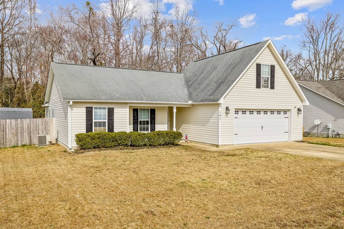 House for rent at 191 Quarry Lane, Raeford, NC 28376