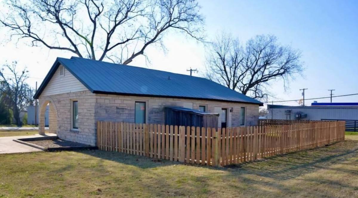 House for rent at 109 S Broadway St, Cresson, TX 76035