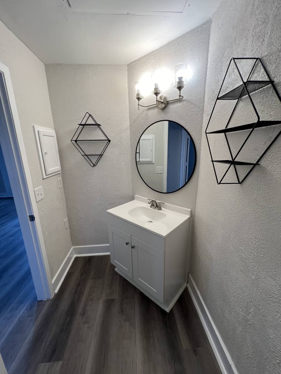 Condo for rent at 5550 Spring Valley Rd #B25, Dallas, TX 75254