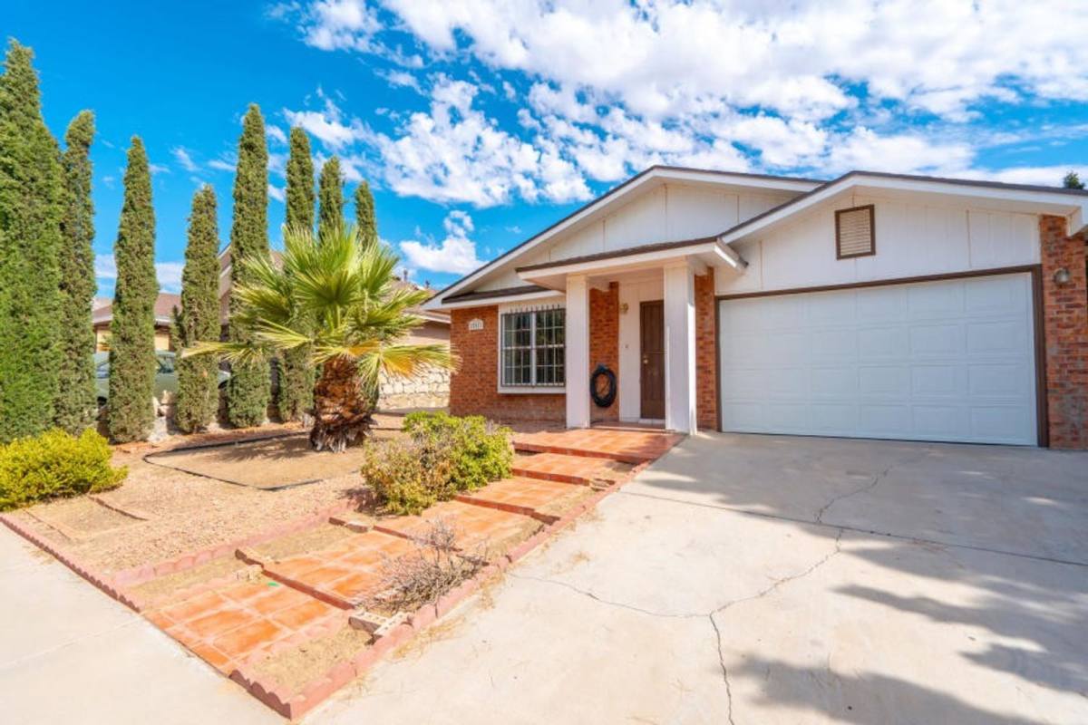 House for rent at 12521 Angie Bombach, El Paso, TX 79928