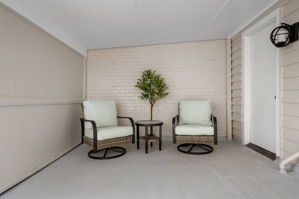 Apartment for rent at 460 Meeting St #B, Charleston, SC 29403