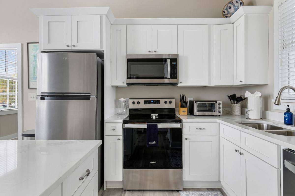 Apartment for rent at 460 Meeting St #B, Charleston, SC 29403