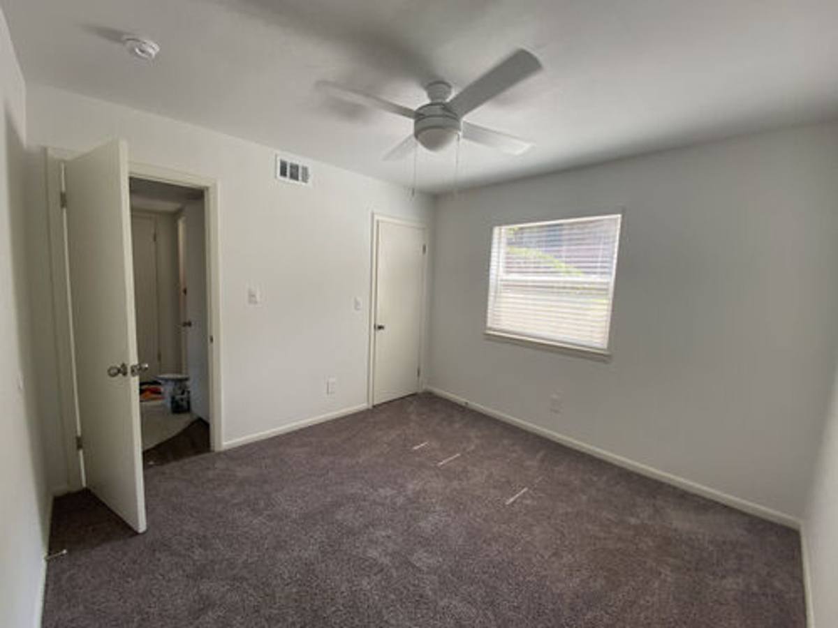 Apartment for rent at 1050-1051 Villa Court SE, Atlanta, GA 30316