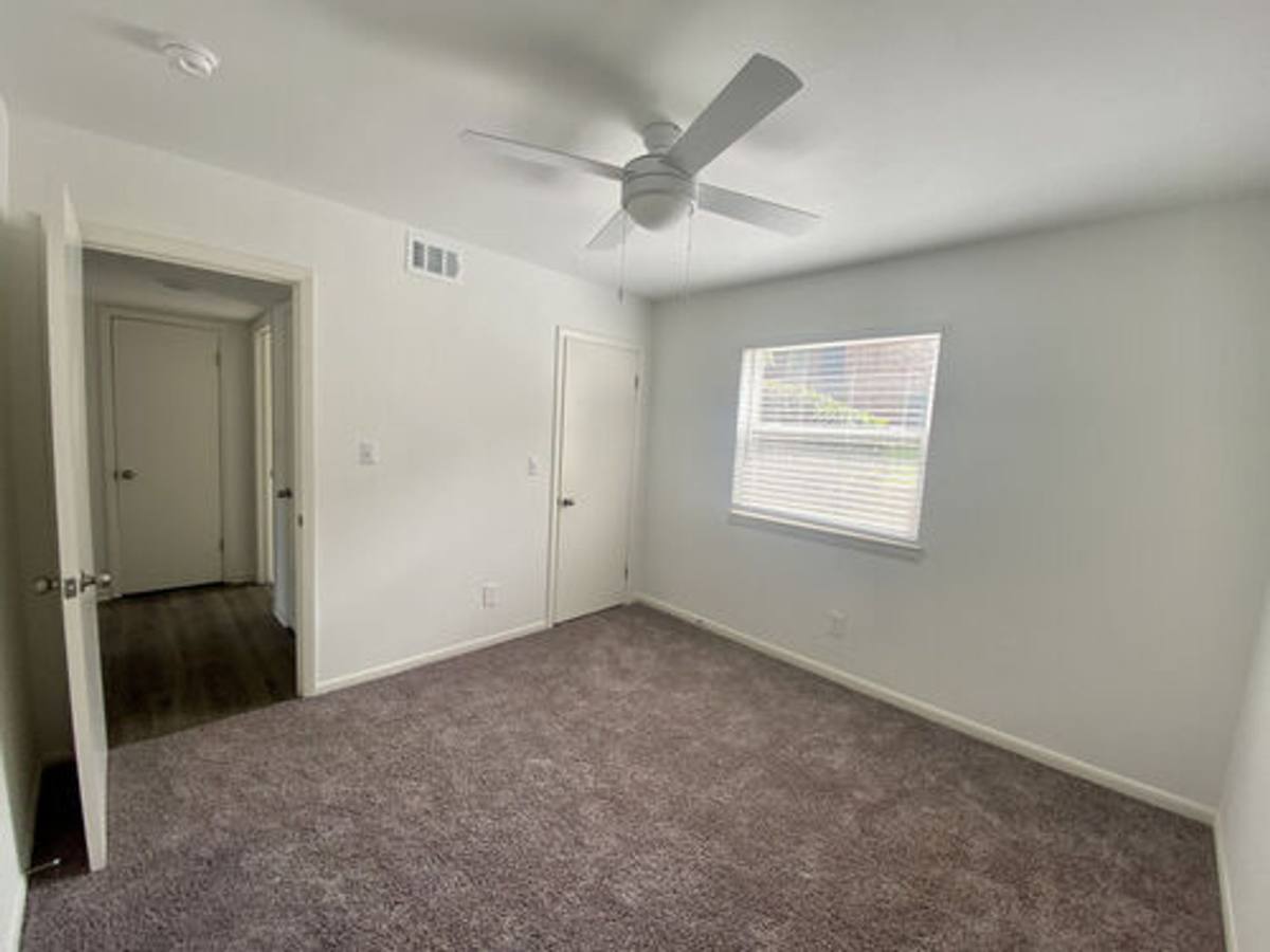 Apartment for rent at 1050-1051 Villa Court SE, Atlanta, GA 30316