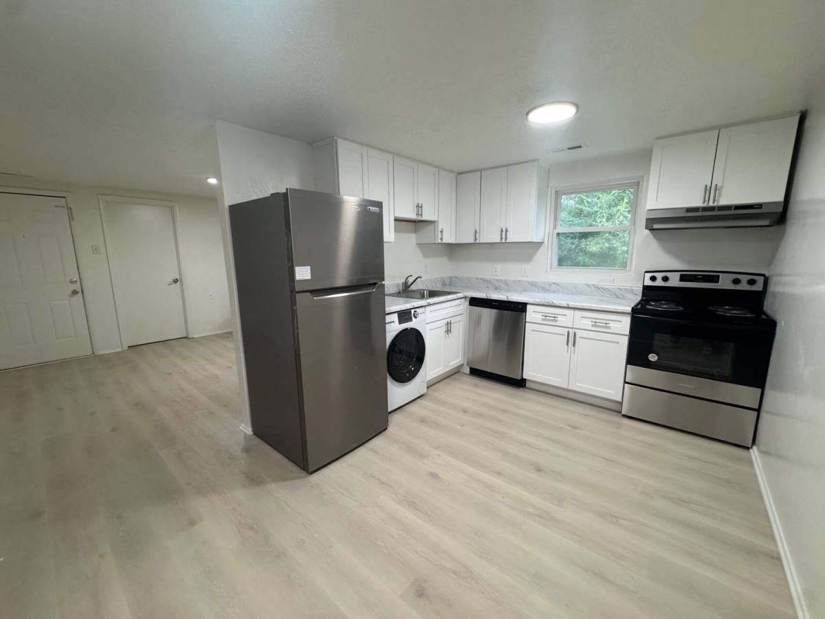 Apartment for rent at 464 Lisa Square, Virginia Beach, VA 23454