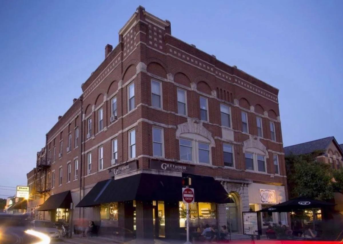 Apartment for rent at 220 S St, West Lafayette, IN 47906