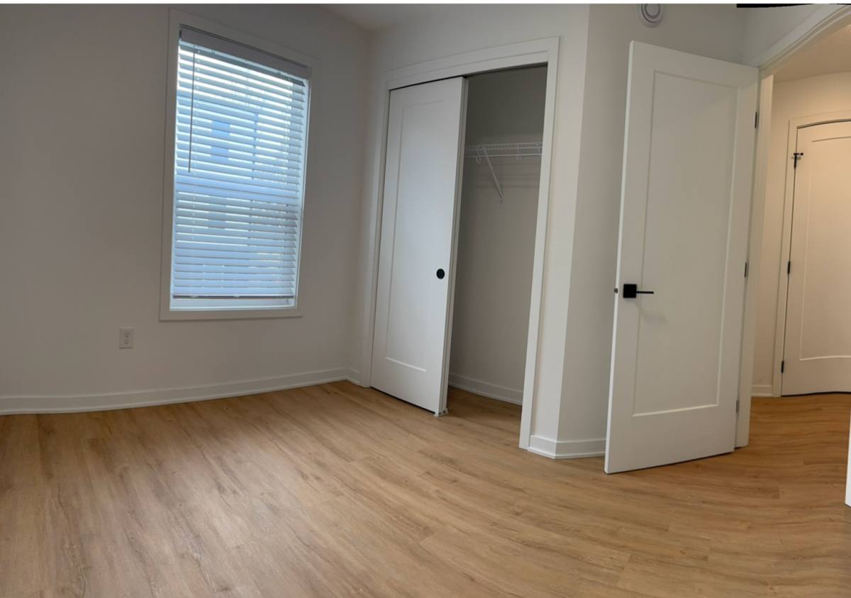 Apartment for rent at 701 Monona Ave, Des Moines, IA 50315