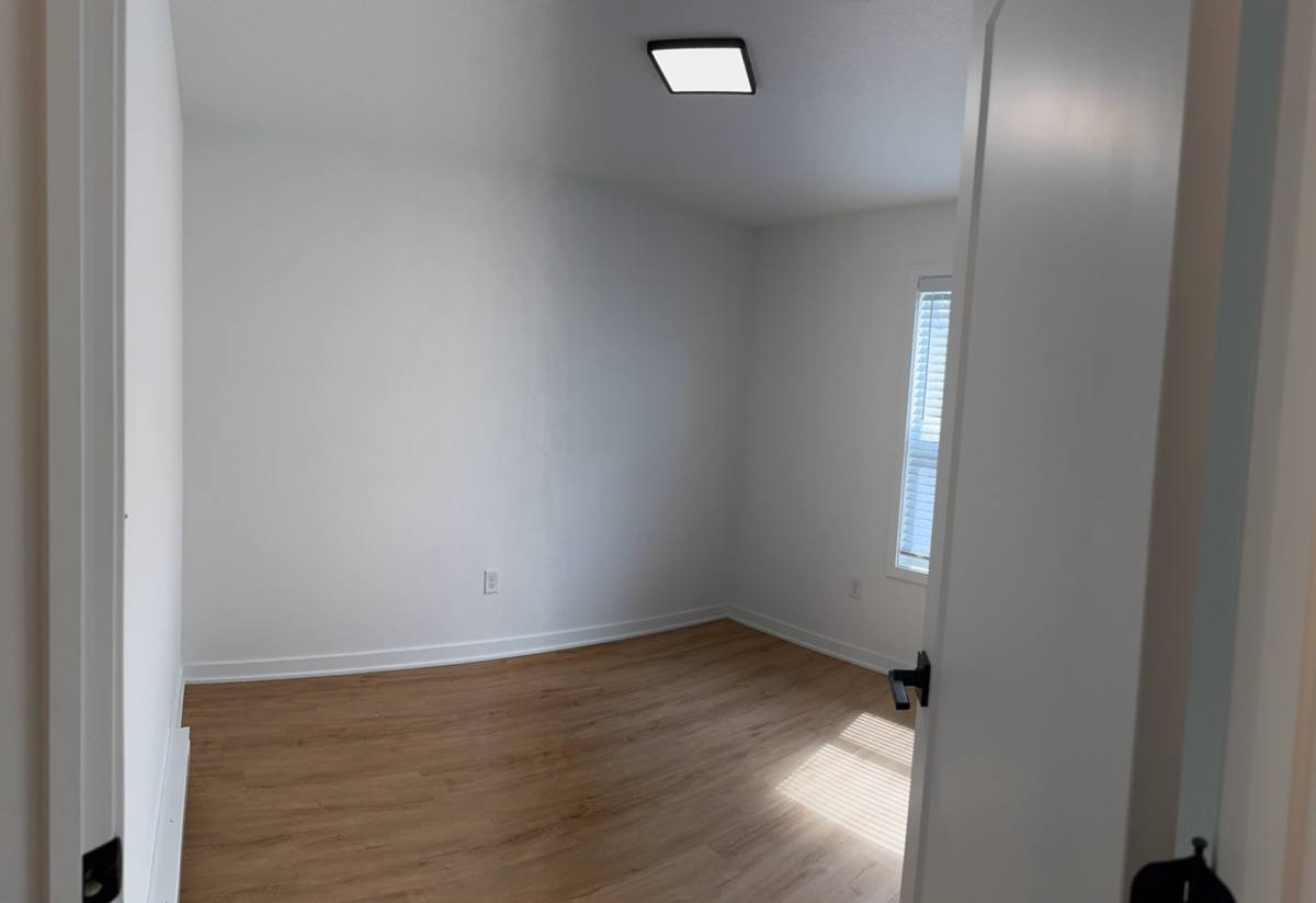 Apartment for rent at 701 Monona Ave, Des Moines, IA 50315